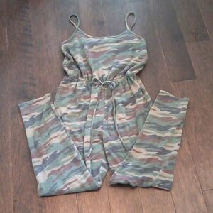 % Libian Green Camouflage Cropped Jumpsuit Romper
